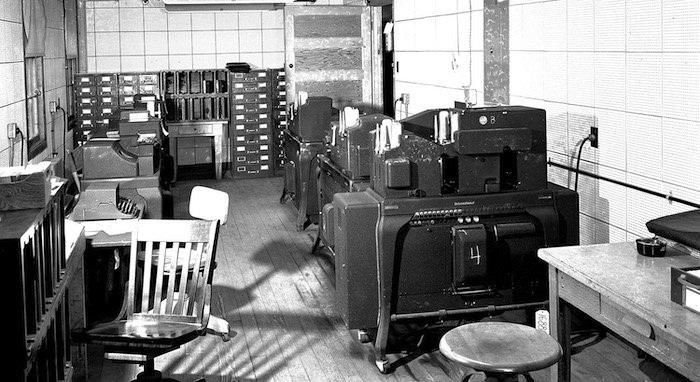 早期的IBM计算机在洛斯阿拉莫斯使用。